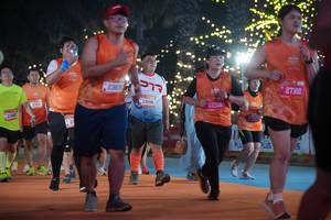 BIB: 23462, 2301, 23839, 23890, 27206, 27310
                            <button type="button" onclick="openModal(21498934)" class="btn btn-primary btn-sm float-right btn-popup" data-toggle="modal" data-target=".modal-high-quality">
                        <i class="fas fa-shopping-cart"></i> Add to Cart
                    </button>
                                            <button type="button" onclick="isThisMe(21498934, true)" class="btn btn-success btn-sm float-right btn-popup btn-isme hidden" data-toggle="tooltip" data-placement="bottom" title="นี่คือรูปของคุณใช่ไหม คลิกที่นี่เพื่อเอาเข้าอัลบั้ม">
                        <i class="fas fa-plus"></i> Add to album
                    </button>
                    <button type="button" onclick="isThisMe(21498934, false)" class="btn btn-warning btn-sm float-right btn-popup btn-isnotme hidden">
                        <i class="fas fa-ban"></i> Remove from album
                    </button>